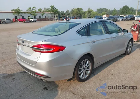 2017 Ford Fusion Se z USA, uszkodzony, nr VIN 3FA6P0HD3HR116324